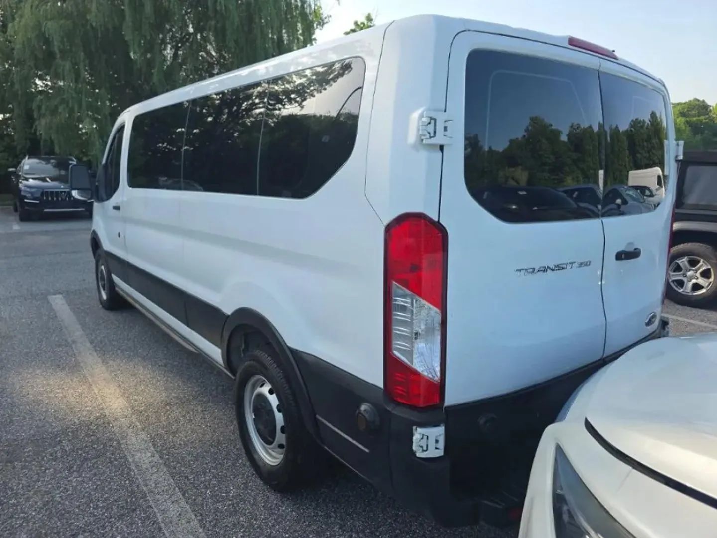 ford transit passenger van 2019 1FBAX2CM2KKA25200 image ford transit passenger van 2019 1FBAX2CM2KKA25200 image